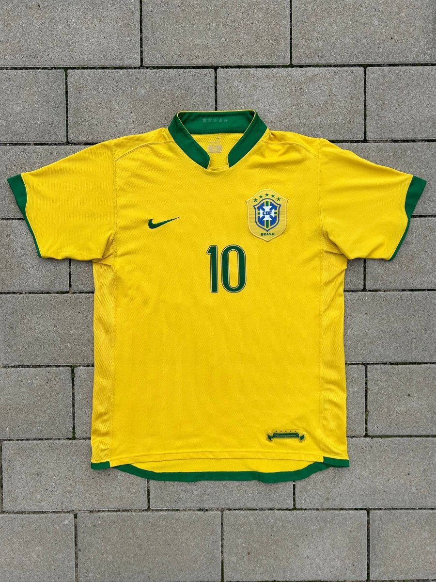 Brazil 2006/07 Original Home Shirt Ronaldinho 10 Size M - Shorty Football Shirts