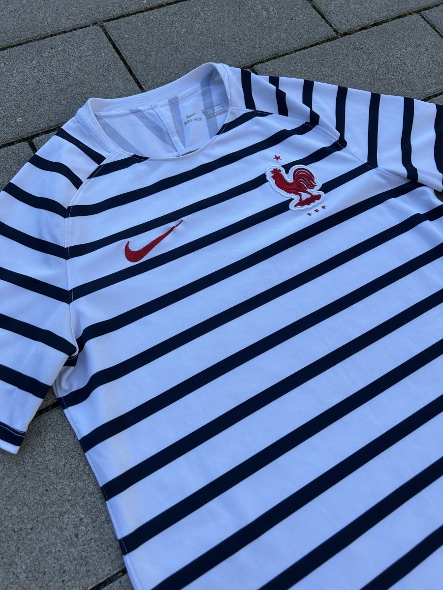France 2018 Original Training Shirt Size M - Shorty Football Shirts