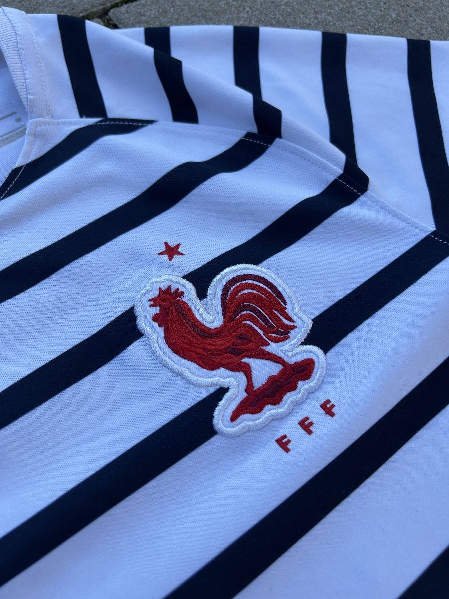 France 2018 Original Training Shirt Size M - Shorty Football Shirts