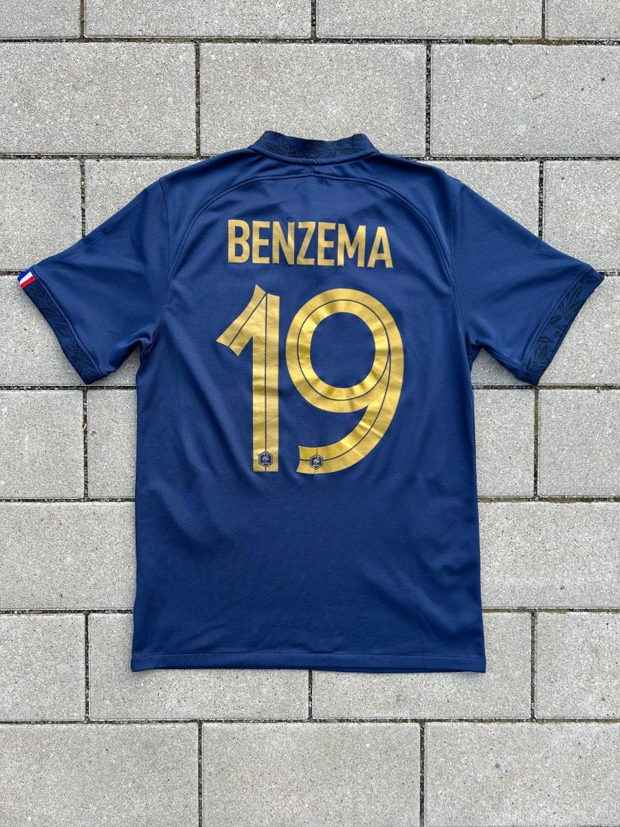 France 2022/23 Original Home Shirt Benzema 19 Size S - Shorty Football Shirts