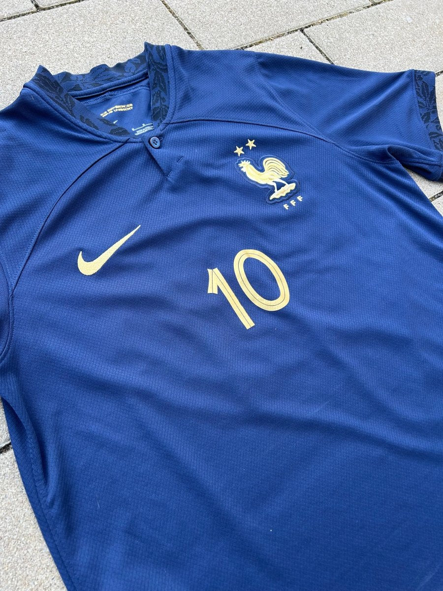 France 2022/23 Original Home Shirt Mbappé #10 Size M - Shorty Football Shirts