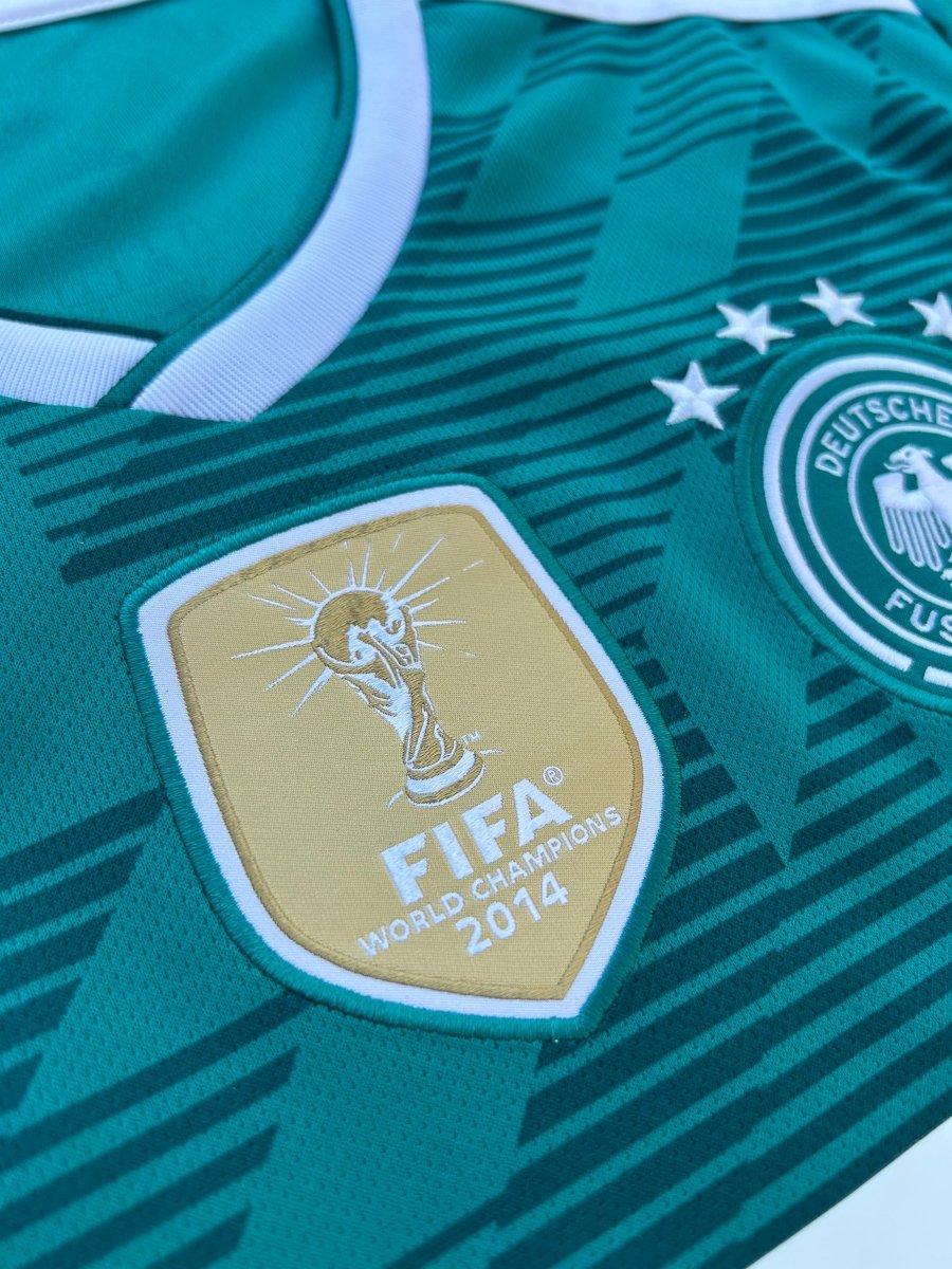 Germany 2018/19 Away Shirt Müller 13 Size M - Shorty Football Shirts