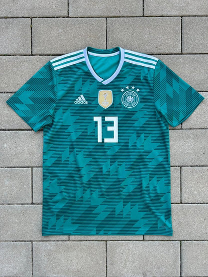 Germany 2018/19 Away Shirt Müller 13 Size M - Shorty Football Shirts