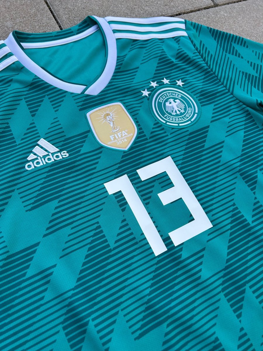Germany 2018/19 Away Shirt Müller 13 Size M - Shorty Football Shirts