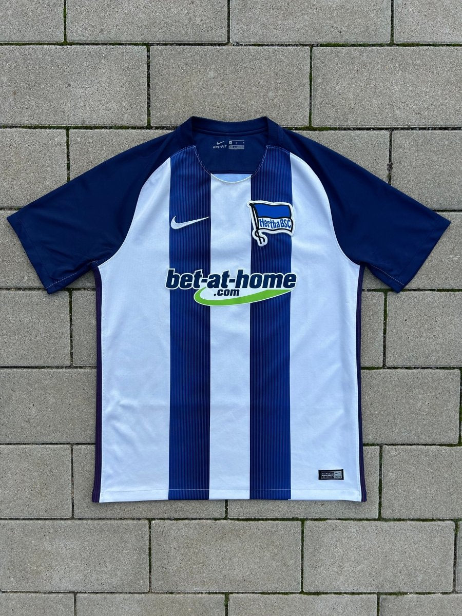 Hertha Berlin 2016/17 Original Home Shirt Duda 10 Size M - Shorty Football Shirts