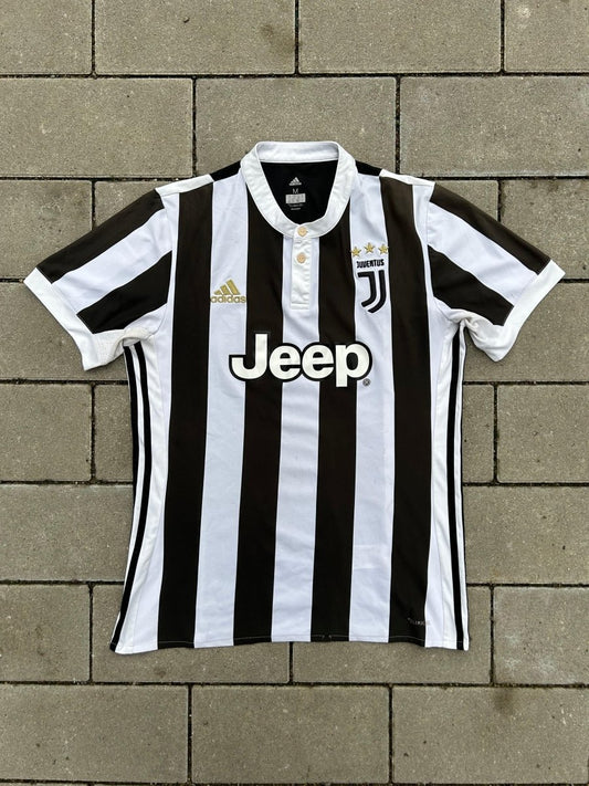 Juventus 2017/18 Original Home Shirt Size M - Shorty Football Shirts