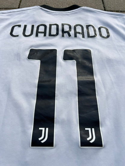 Juventus 2022/23 Original Home Shirt Cuadrado 11 Size XL - Shorty Football Shirts