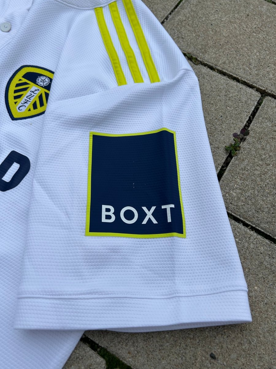 Leeds United 2021/22 Original Home Shirt Rodrigo M. 19 Size L - Shorty Football Shirts