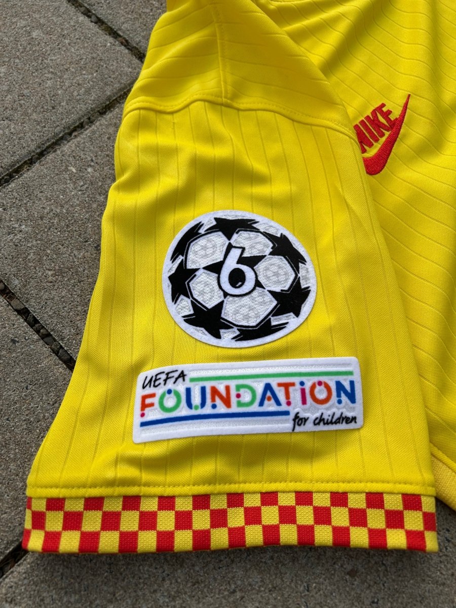 Liverpool 2021/22 Original Third Shirt Salah 11 Size S - Shorty Football Shirts