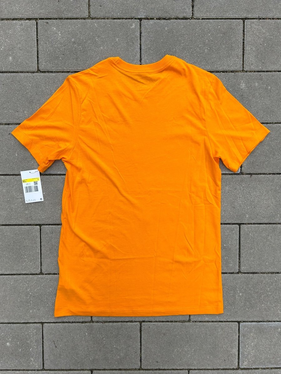 Netherlands 2022/23 Original Crest Tee Size S - Shorty Football Shirts