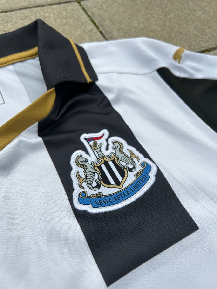 Newcastle United 2016/17 Original Home Shirt Mitrović 45 Size S - Shorty Football Shirts
