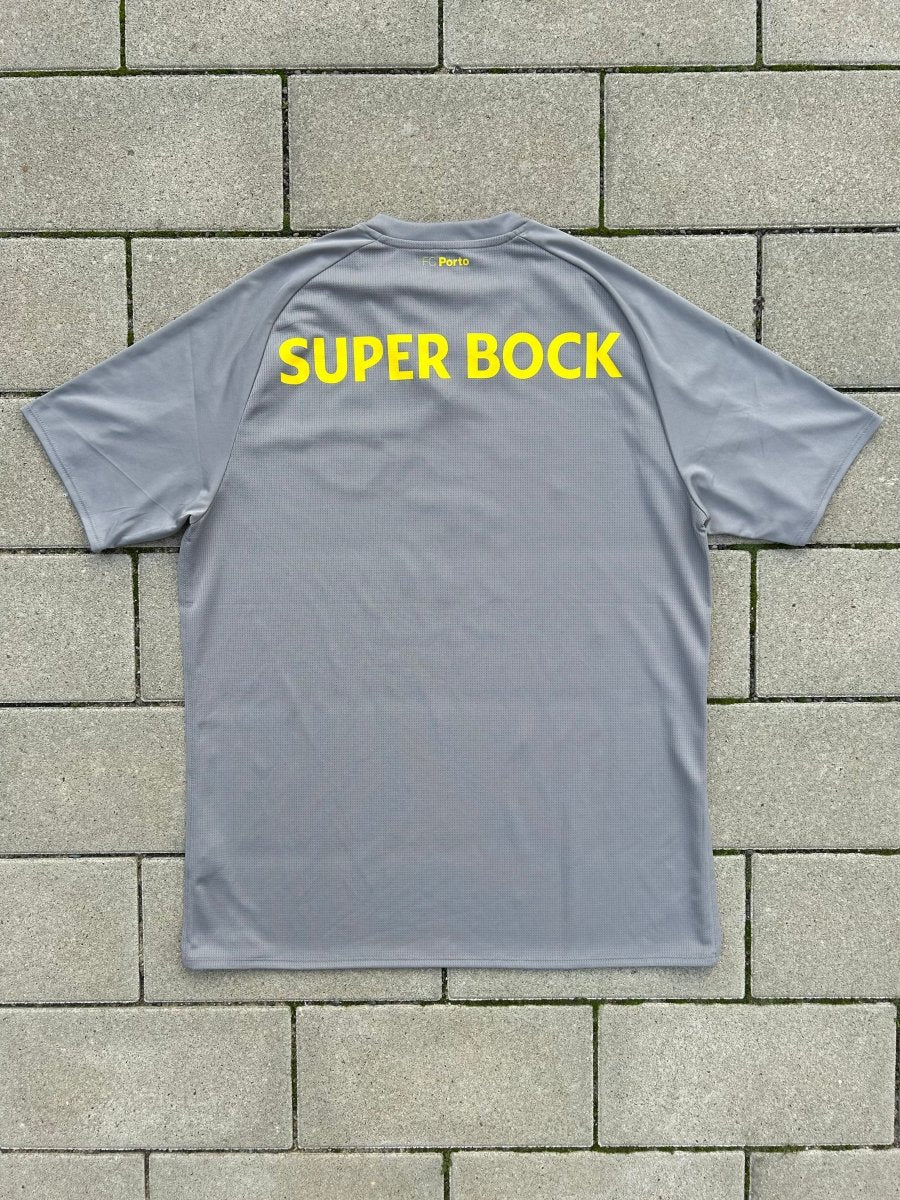 Porto 2018/19 Original Away Shirt Size M - Shorty Football Shirts