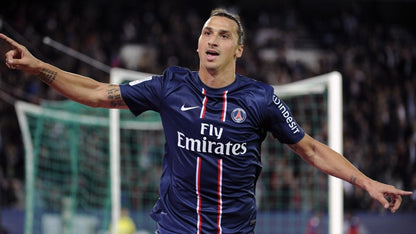 PSG 2012/13 Original Home Shirt Ibrahimović 10 Size M - Shorty Football Shirts