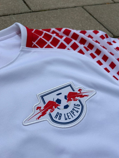 RB Leipzig 2017/18 Original Home Shirt Upamecano 5 Size L - Shorty Football Shirts