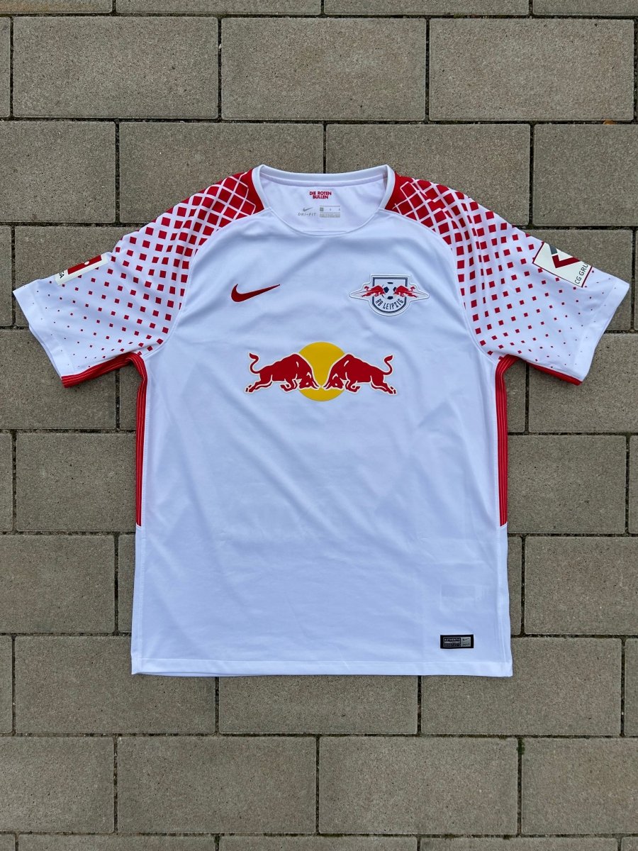 RB Leipzig 2017/18 Original Home Shirt Upamecano 5 Size L - Shorty Football Shirts