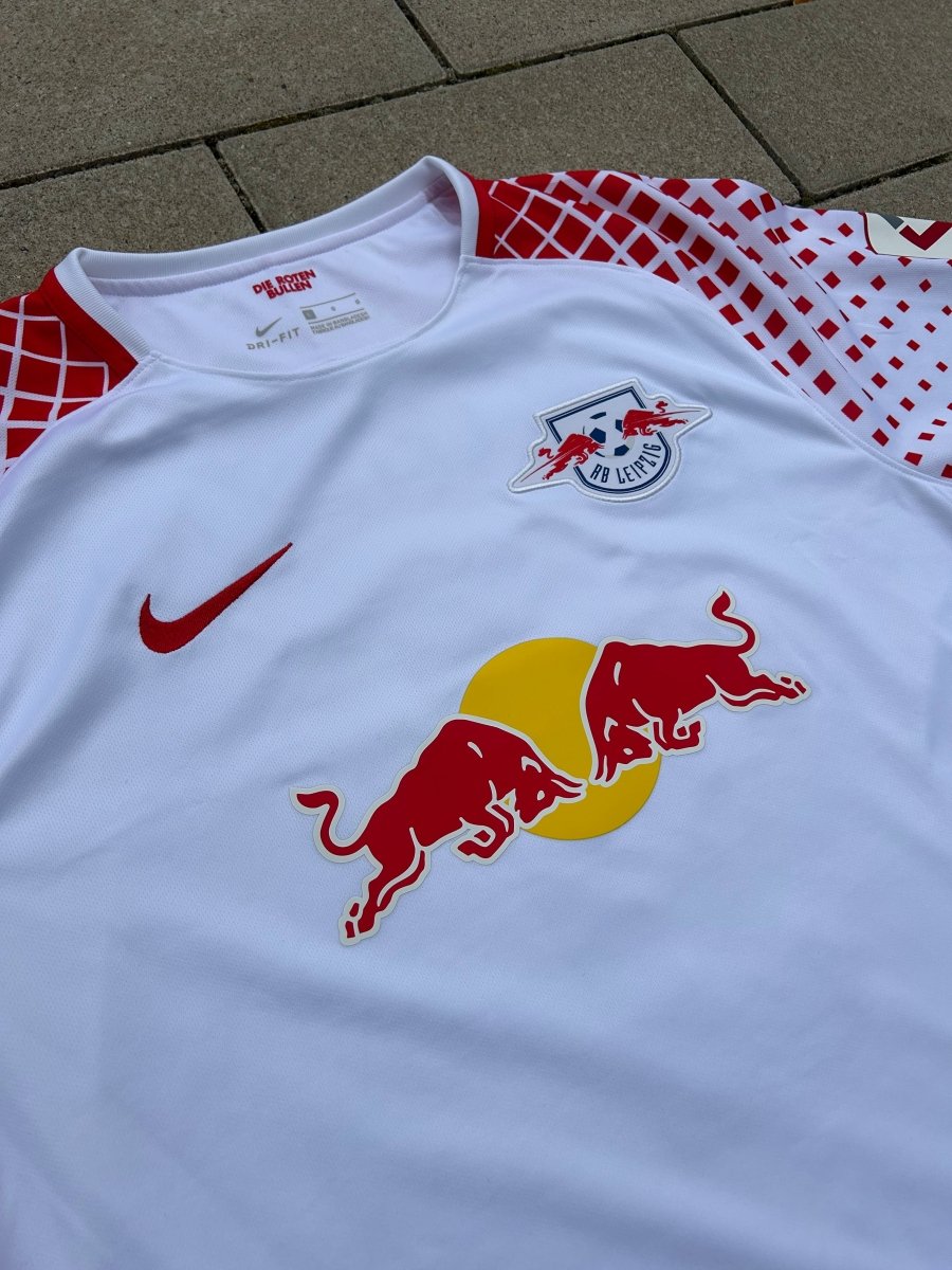 RB Leipzig 2017/18 Original Home Shirt Upamecano 5 Size L - Shorty Football Shirts