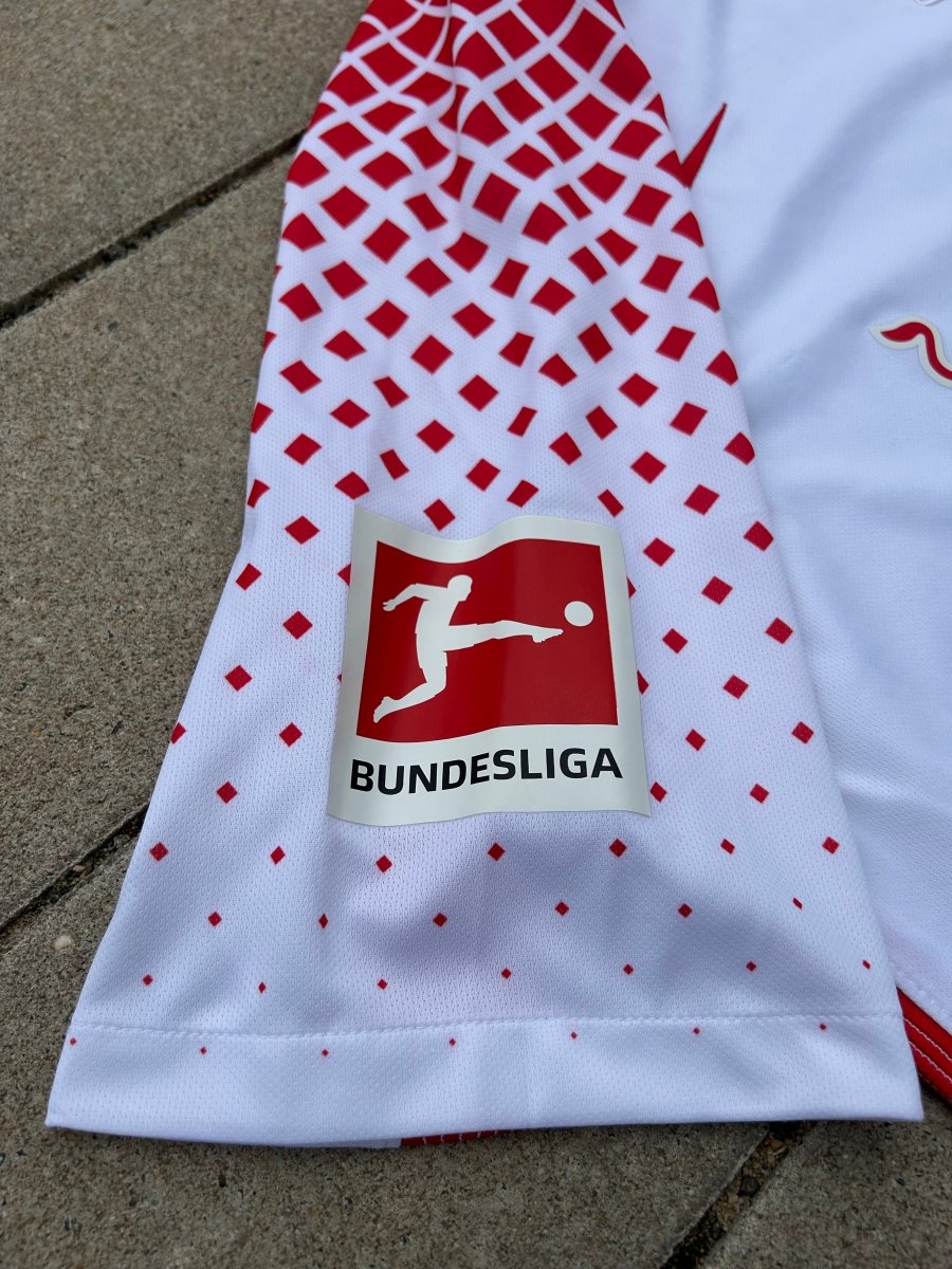 RB Leipzig 2017/18 Original Home Shirt Upamecano 5 Size L - Shorty Football Shirts