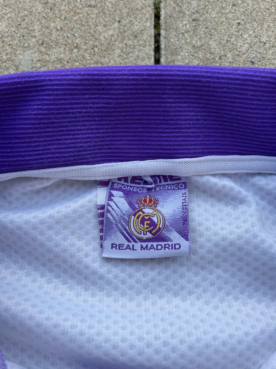 Real Madrid 1997/98 Original Home Shirt Size XL - Shorty Football Shirts