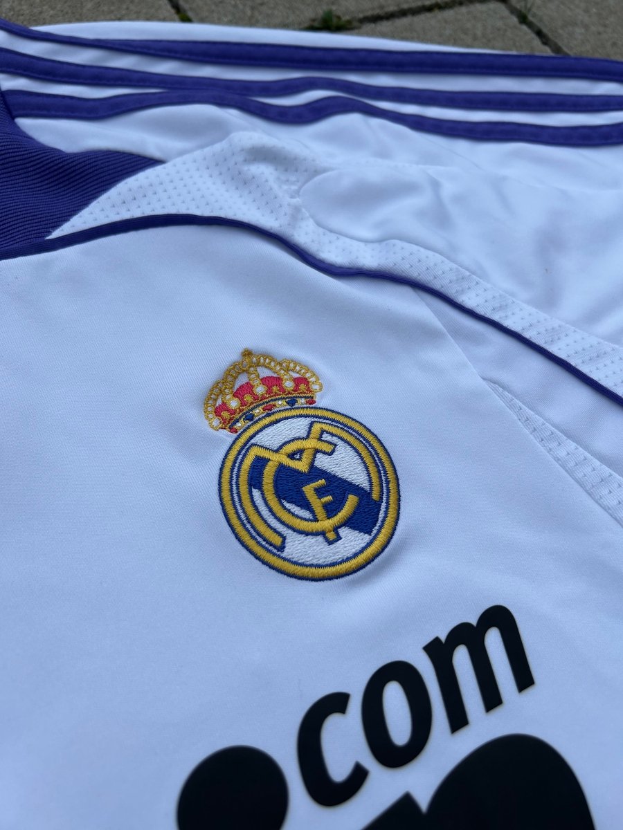 Real Madrid 2007/08 Original Home Shirt Size S - Shorty Football Shirts