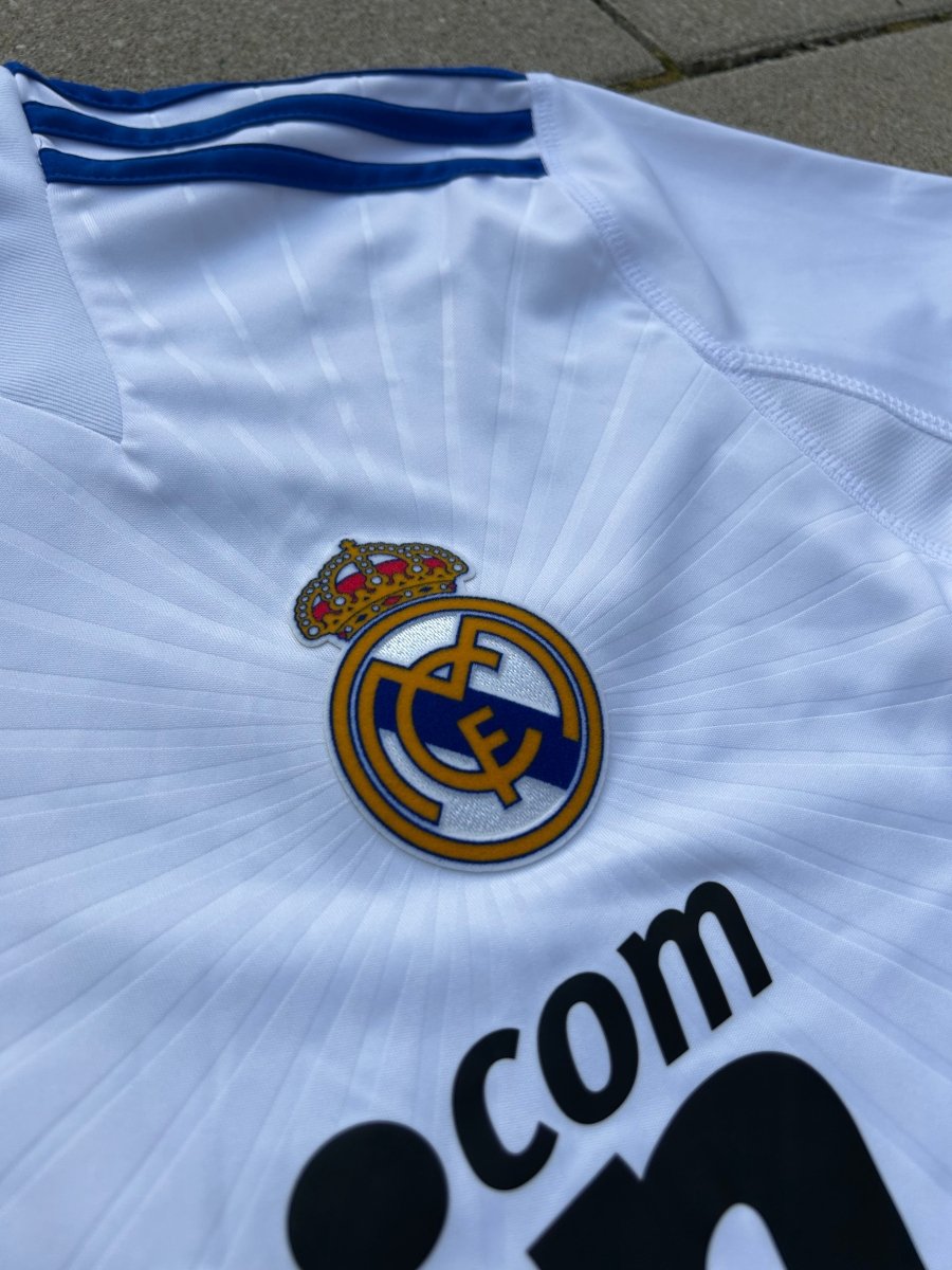 Real Madrid 2010/11 Original Home Shirt Ronaldo 7 Size M - Shorty Football Shirts