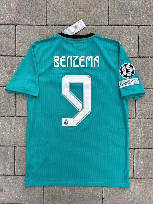 Real Madrid 2021/22 Original Third Shirt Benzema 9 Size M - Shorty Football Shirts