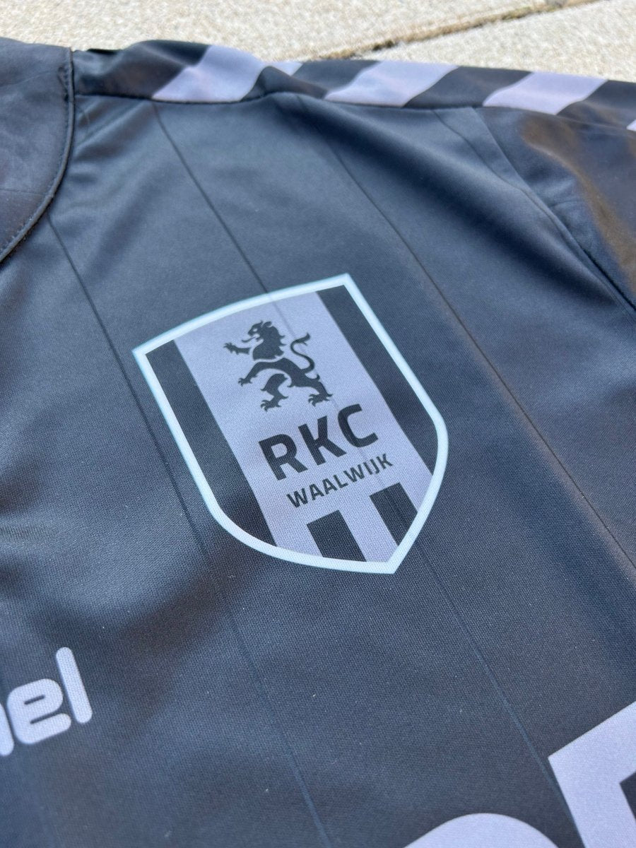 RKC Waalwijk 2016/17 Original Away Shirt Size Women’s L - Shorty Football Shirts