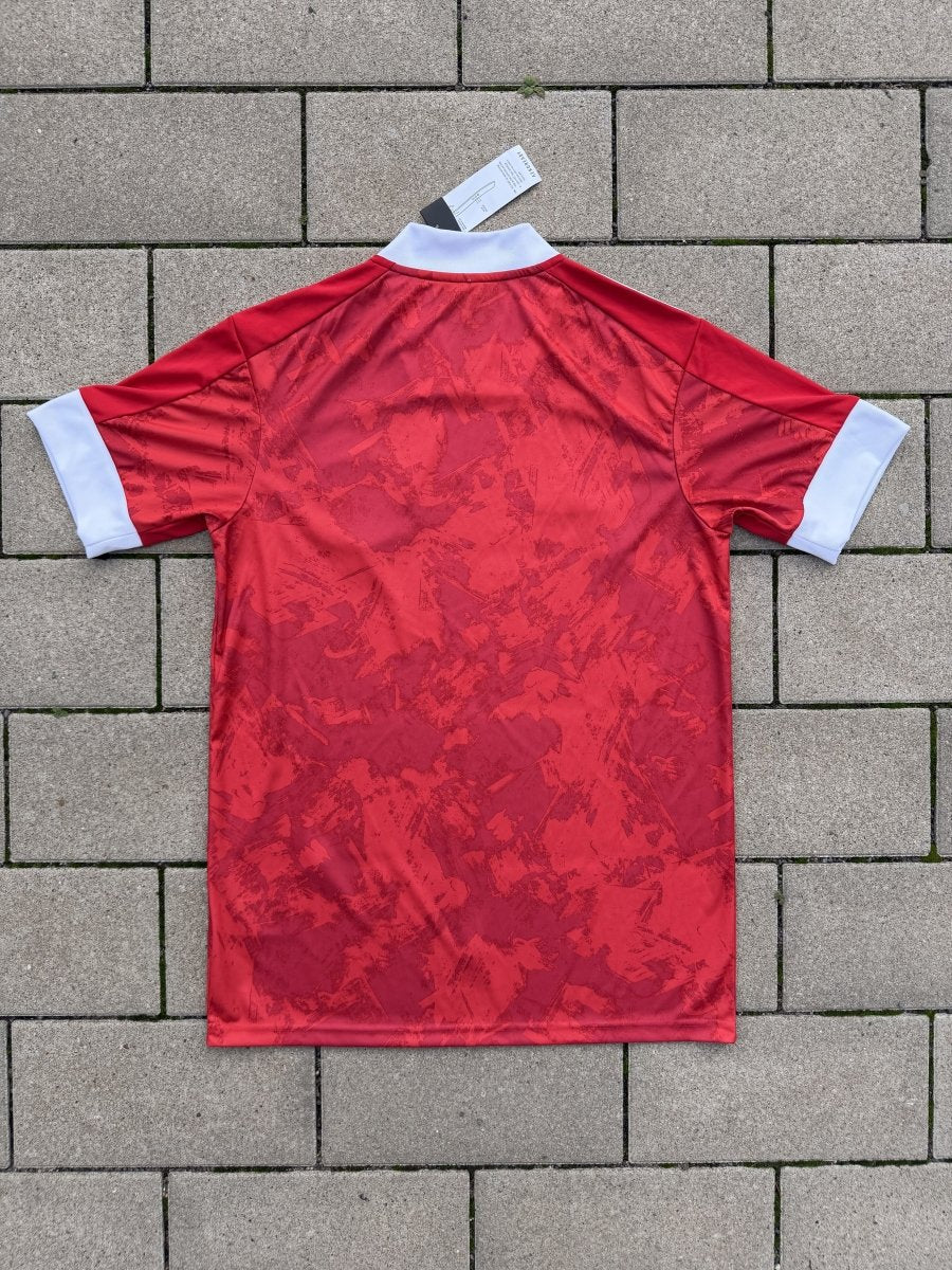 Russia 2020/22 Original Home Shirt Size M - Shorty Football Shirts