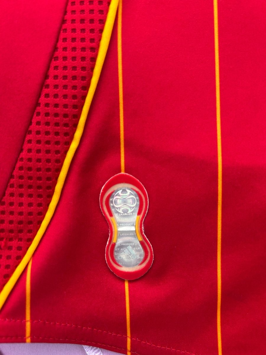 Spain 2006/08 Original Home Shirt Size M - Shorty Football Shirts