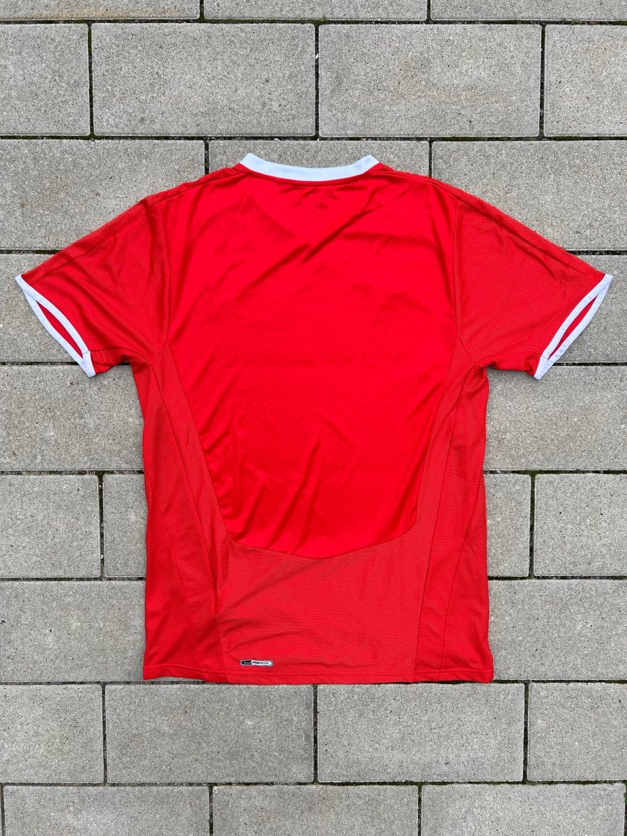 Switzerland 2008/10 Original Home Shirt Size S - Shorty Football Shirts