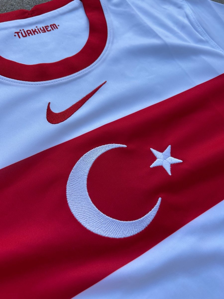 Turkey 2020/21 Original Home Shirt Size S - Shorty Football Shirts