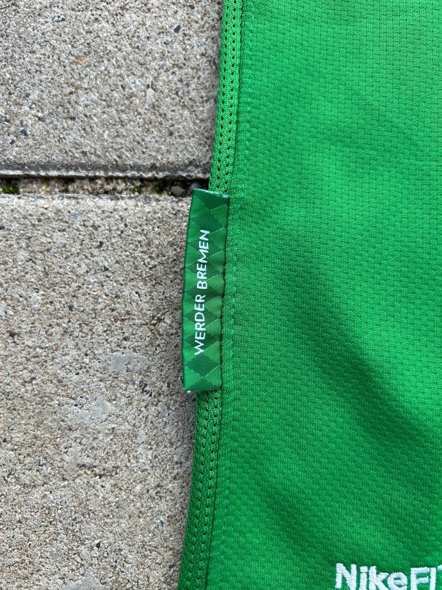 Werder Bremen 2009/10 Original Home Shirt Özil 11 Size L Kids - Shorty Football Shirts