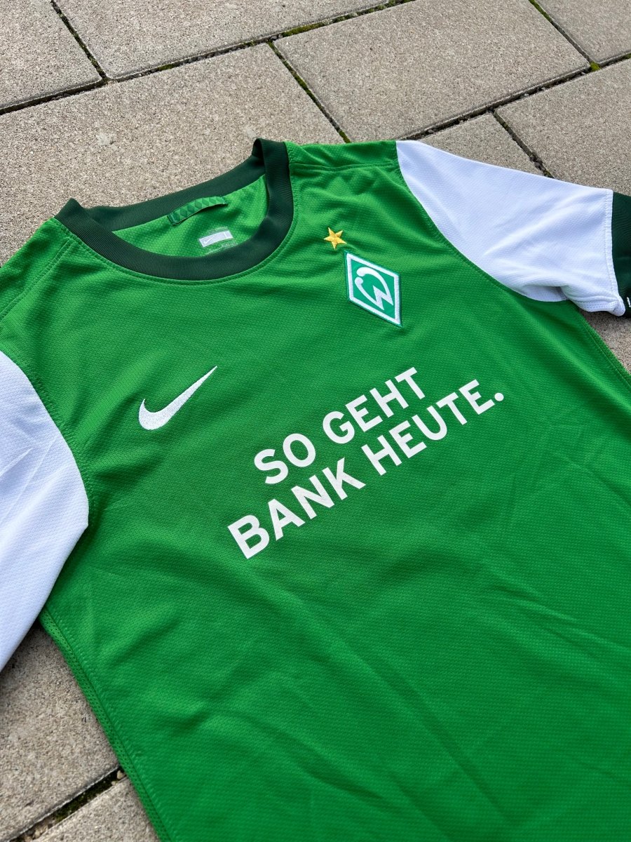 Werder Bremen 2009/10 Original Home Shirt Özil 11 Size L Kids - Shorty Football Shirts